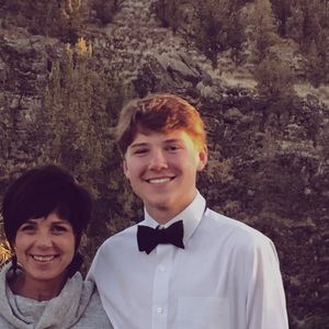 Meet your Posher, Hogan